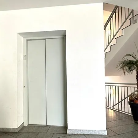 E&A City Apartment Hannover Mitten Im Stadtzentrum Mit Lift Und Tiefgarage Exterior photo